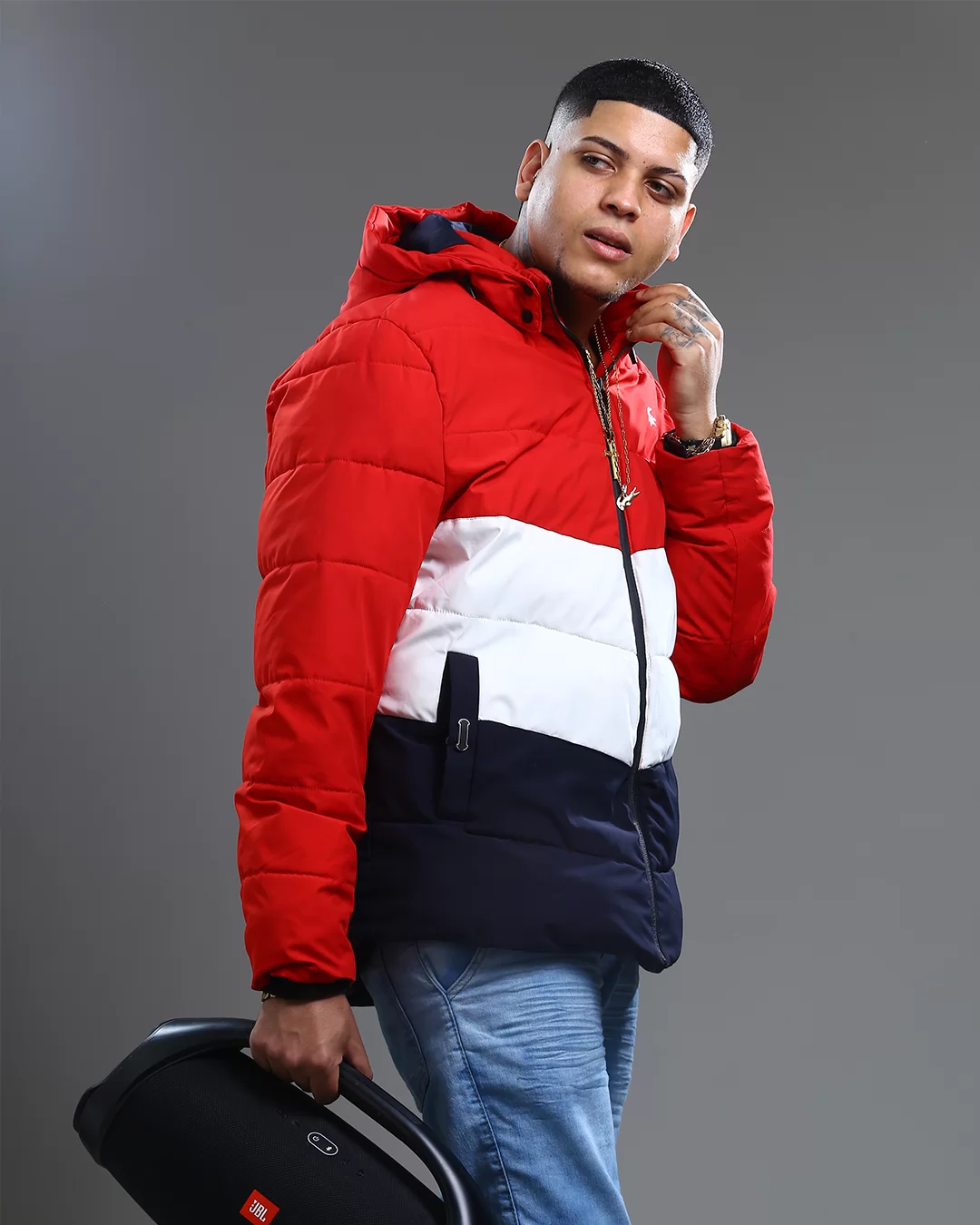 Retrato de DJ JR JBL