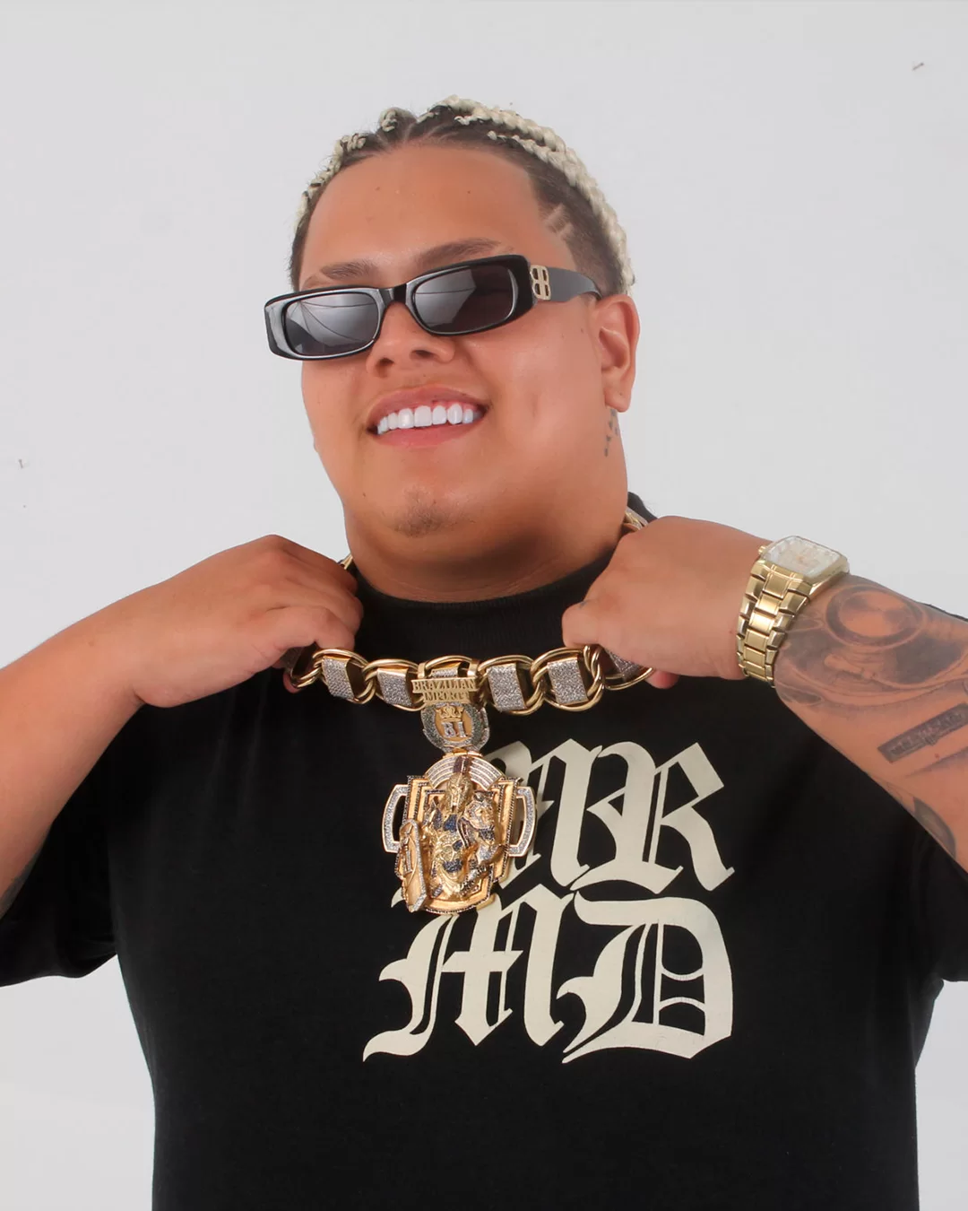 Retrato de DJ JR Felix